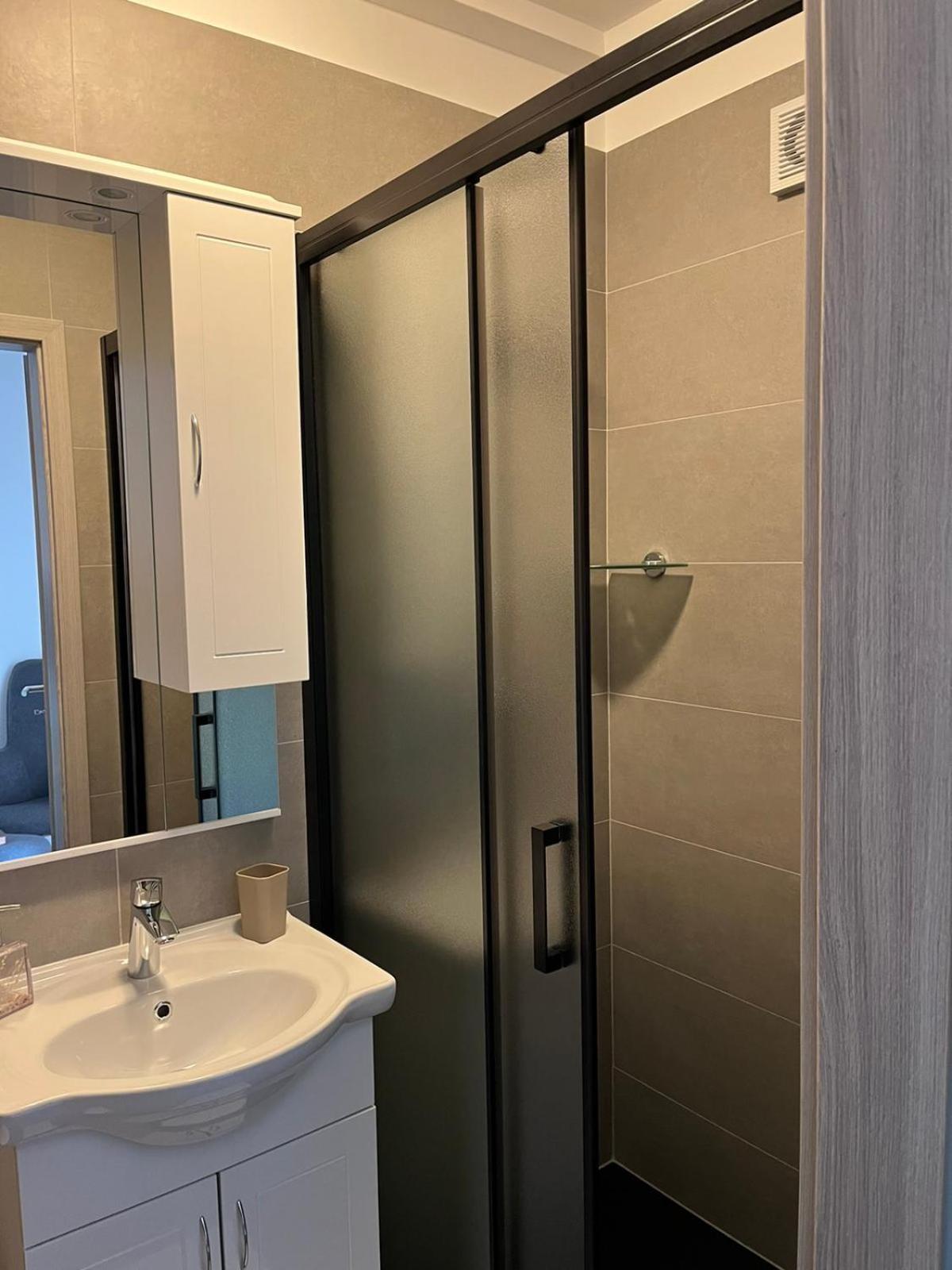 Apartments Vuceric ペロイ 部屋 写真